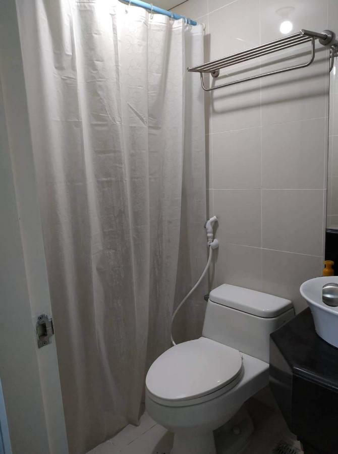 Ameer Condotel @ Parkside Villa Манила Экстерьер фото